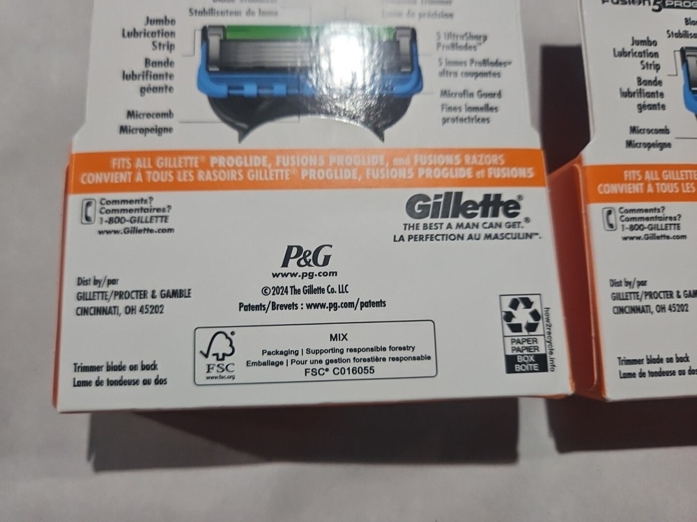 Gillette Fusion 5 Proglide Blade Refills - 8 Cartridges Total