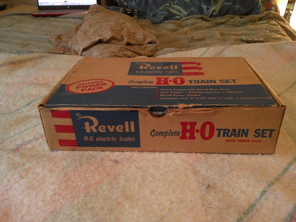 Vintage Revell HO  Train Set Box & Contents Rare