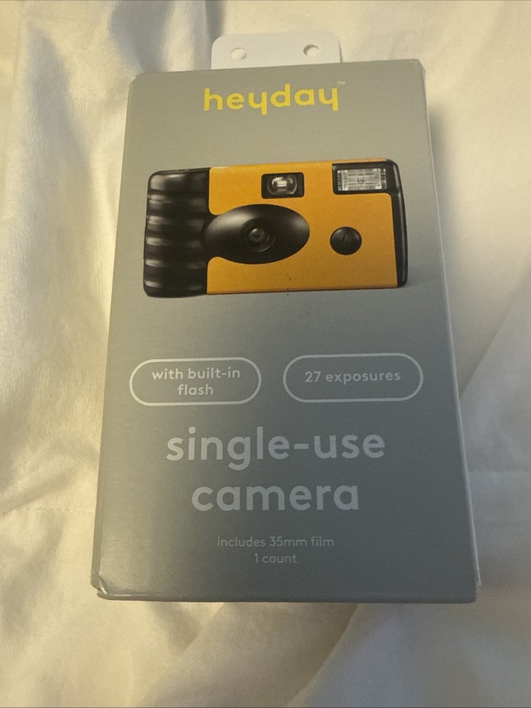 Heyday Single-use Camera With Built-in Flash 27 Exposures