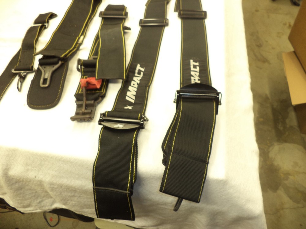 IMPACT RACING SEAT BELTS BLACK SILVER
