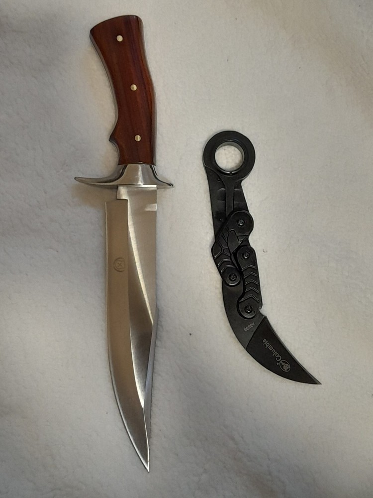 2 Knife Gift Set Bowie Leather Sheath + Folding Karambit Camping Tool