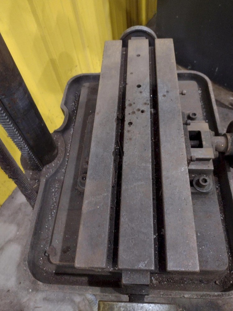 15" DELTA MODEL #15-655 VARIABLE SPEED SINGLE SPINDLE DRILL PRESS: YOBRO #24257