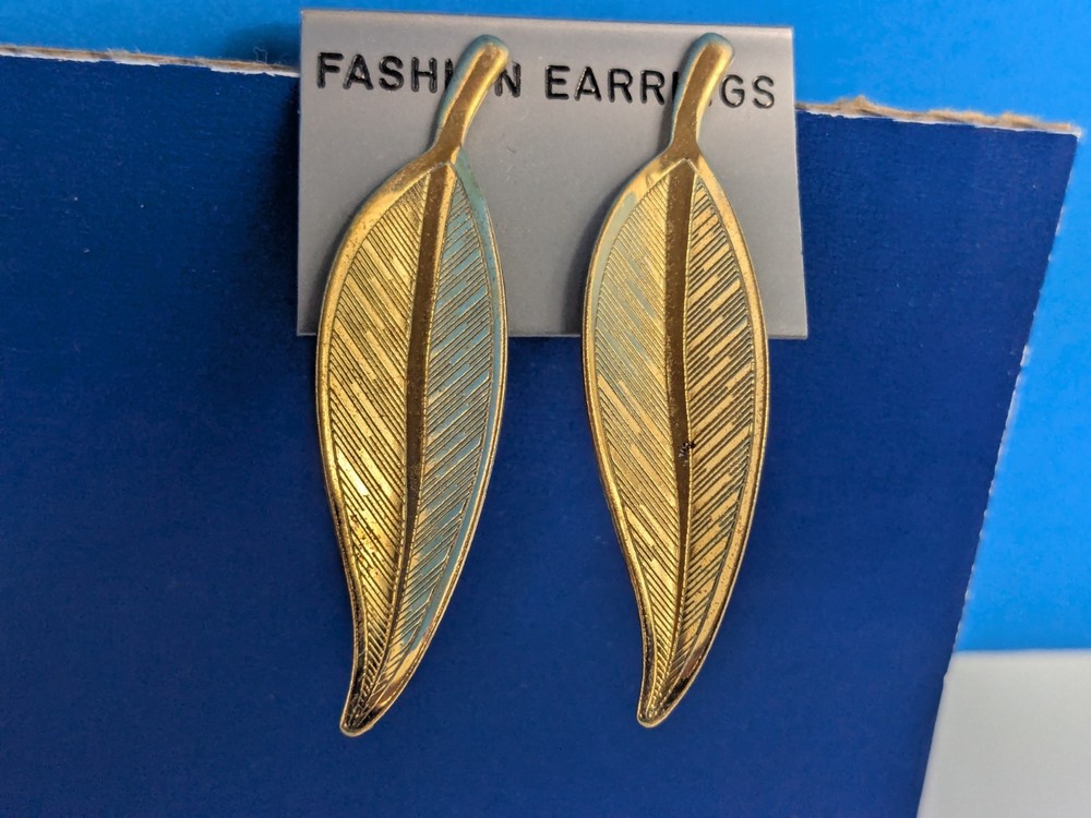 Leaf Leaves Tree Plant Lanceolate Vintage 80s Earrings