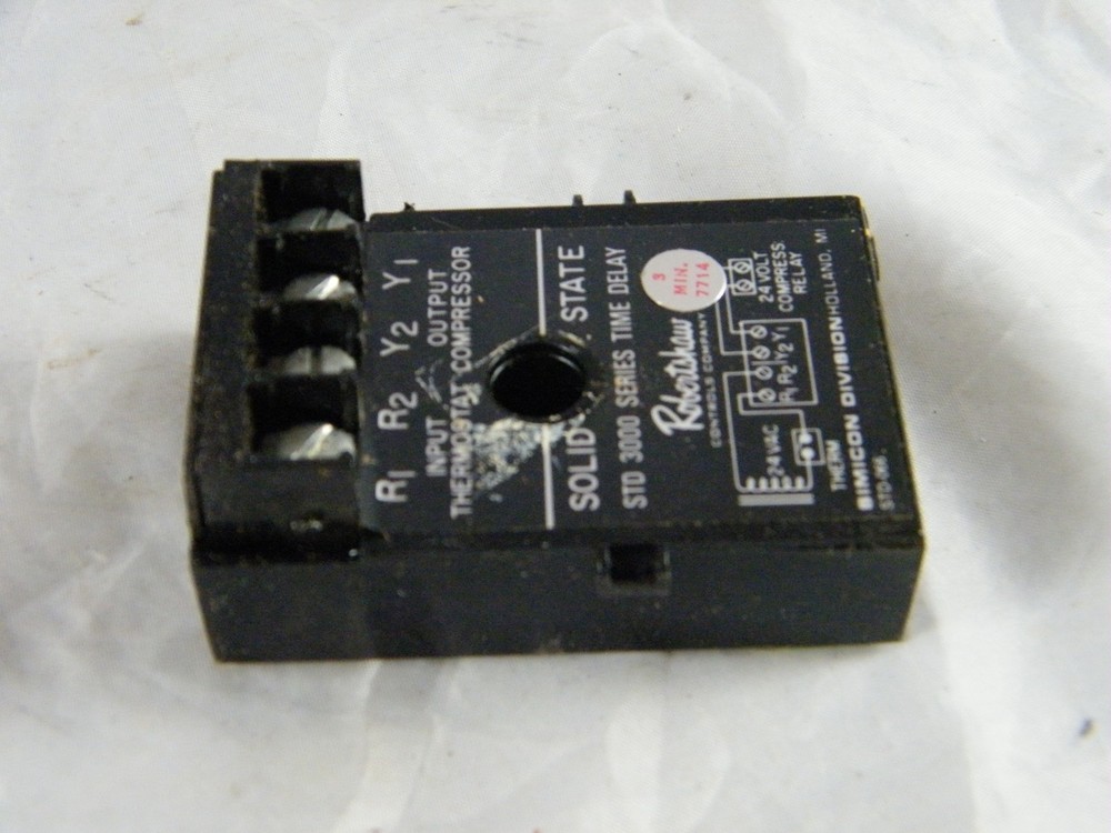 NEW ROBERTSHAW COMPRESSOR PROTECTOR ~ PART # RE3310-183