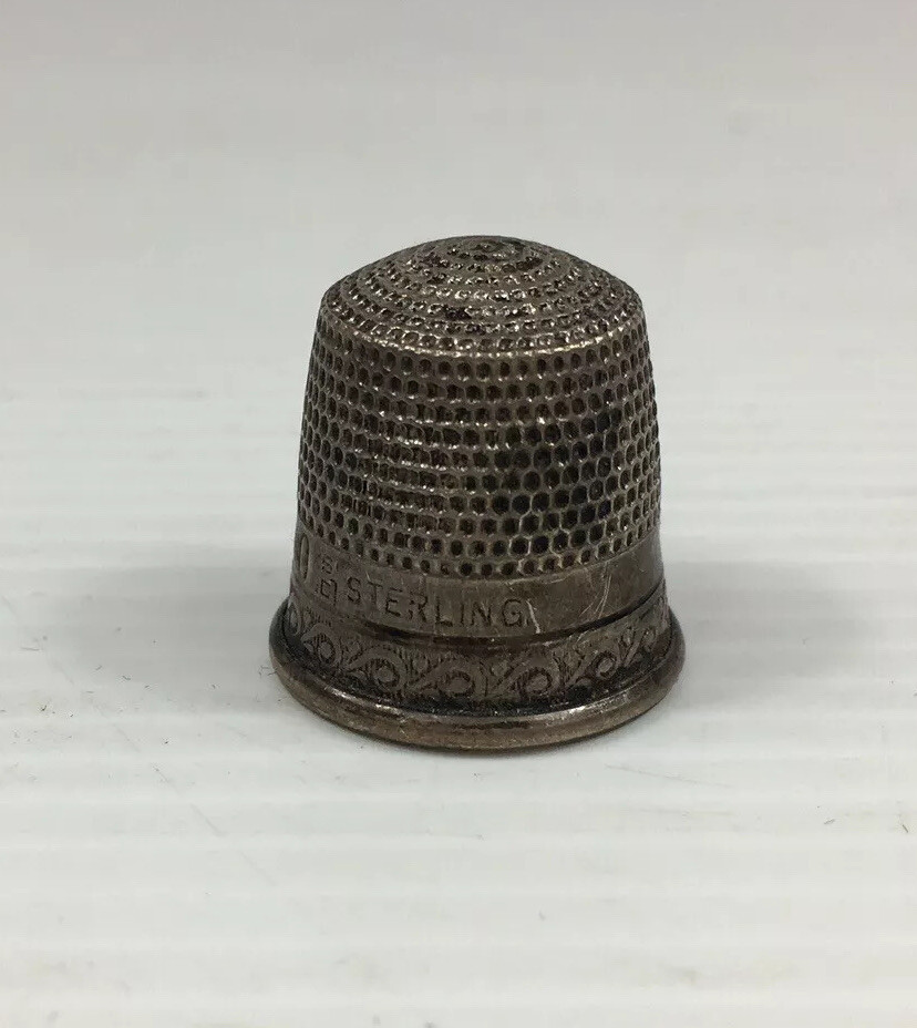Vintage Sterling Silver Size 10 Stubby Thimble 2.2g