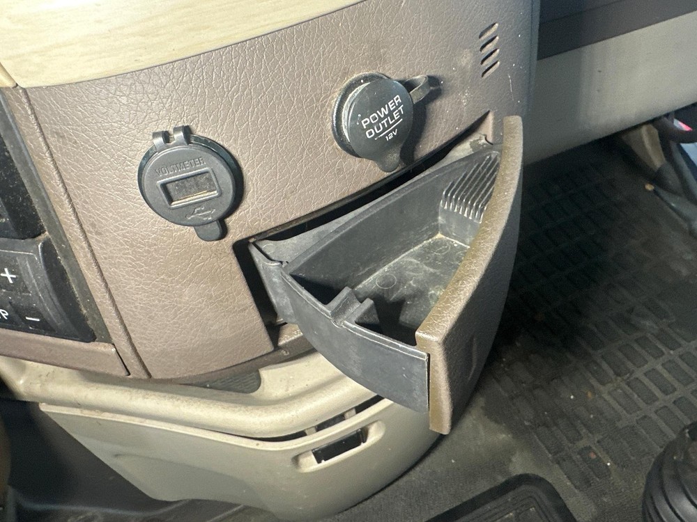 2003-2018 Volvo VNL ASH TRAY Dash Panel - Used