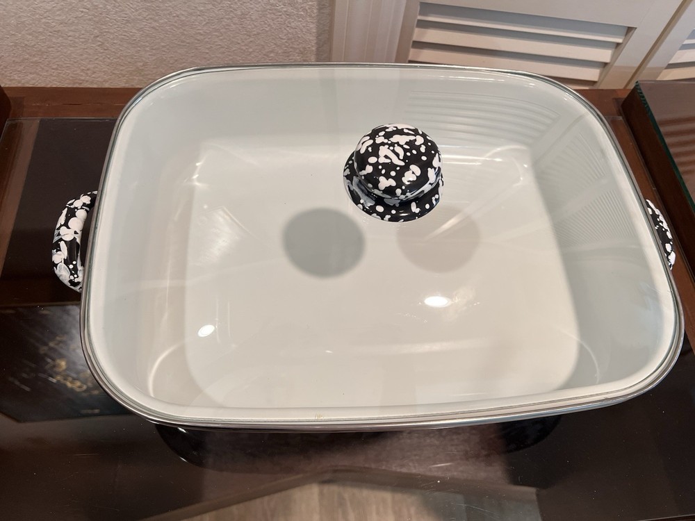 Golden Rabbit HUGE Roasting Pan with Lid