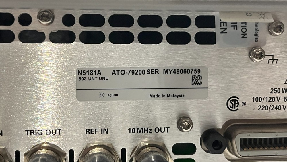 AGILENT- N5181A-503 + UNT-UNU