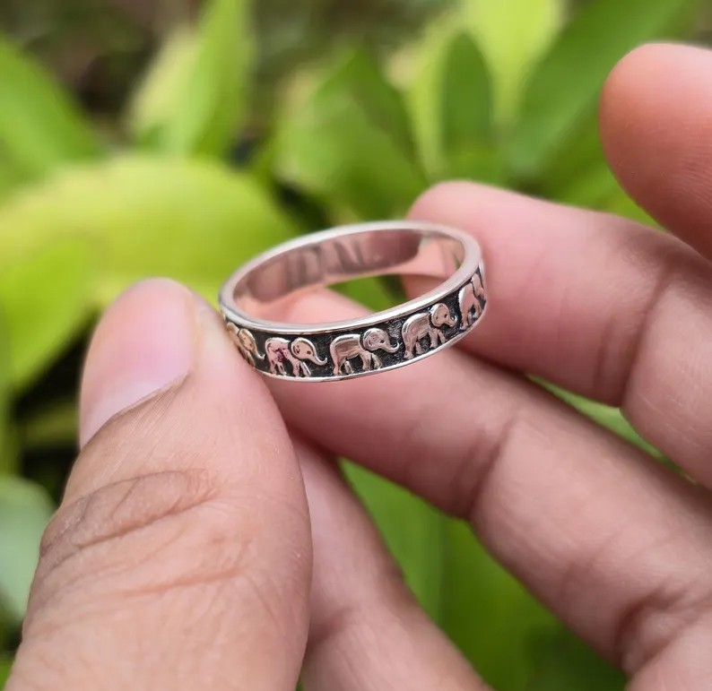 Solid 925 Sterling Silver Elephant Parade Band Lucky Animal Boho Handmade Ring