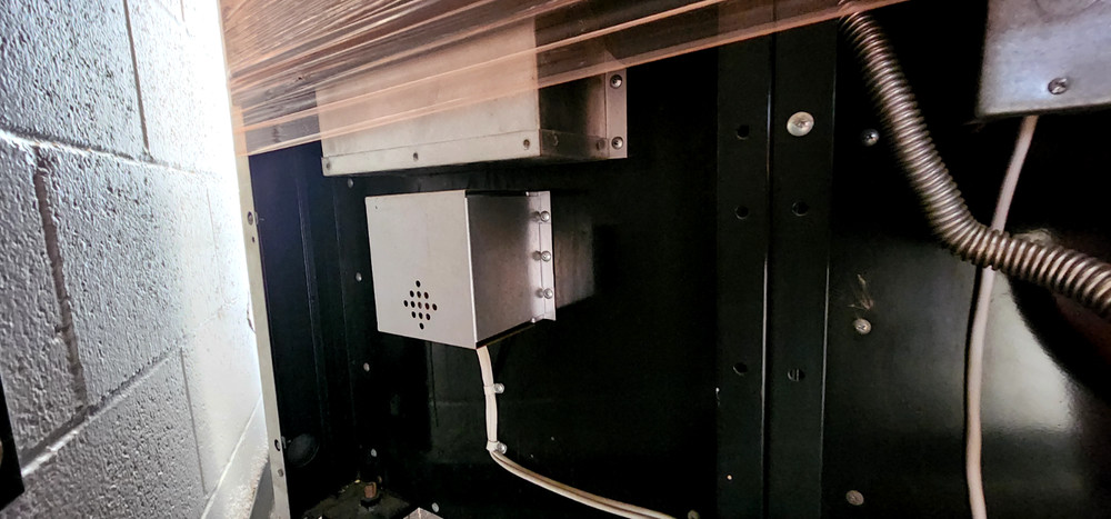 RANGE WOLF COURMET 8 BURNERS 2 OVENS
