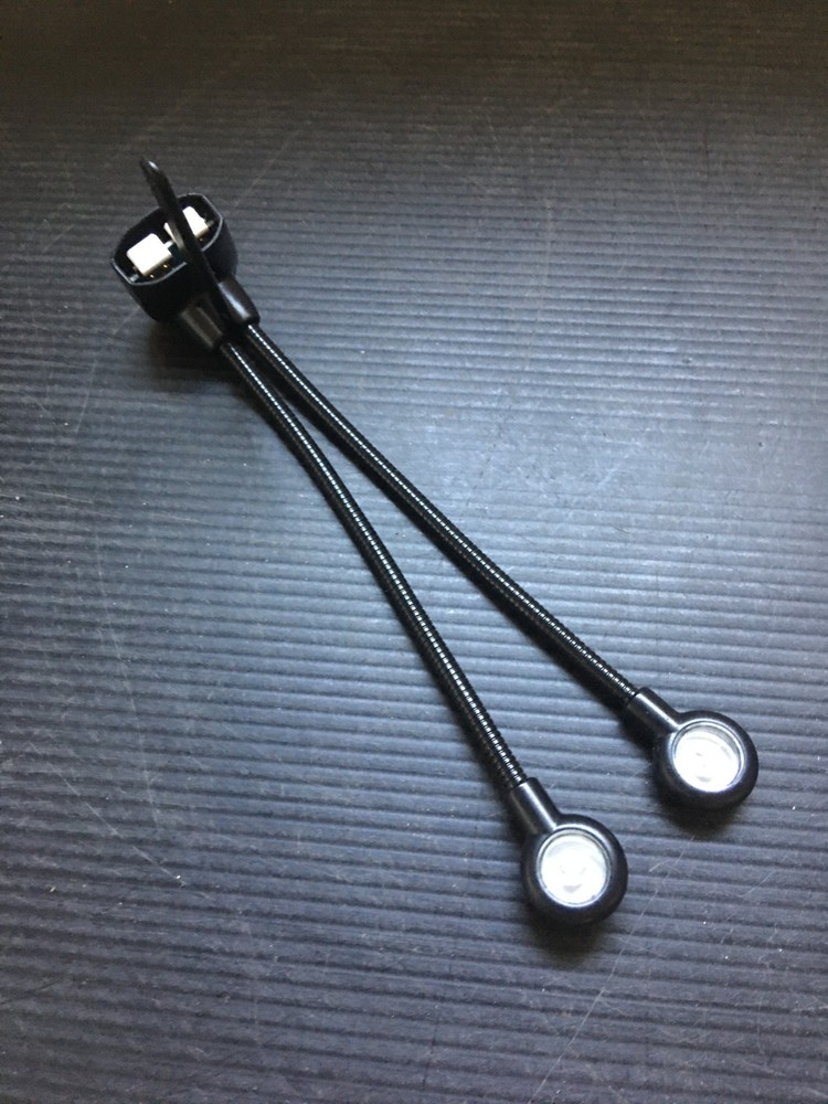 Dual LED Flexible Clip-On Reading Light part w/ Adjustable Goose Necks ***Read