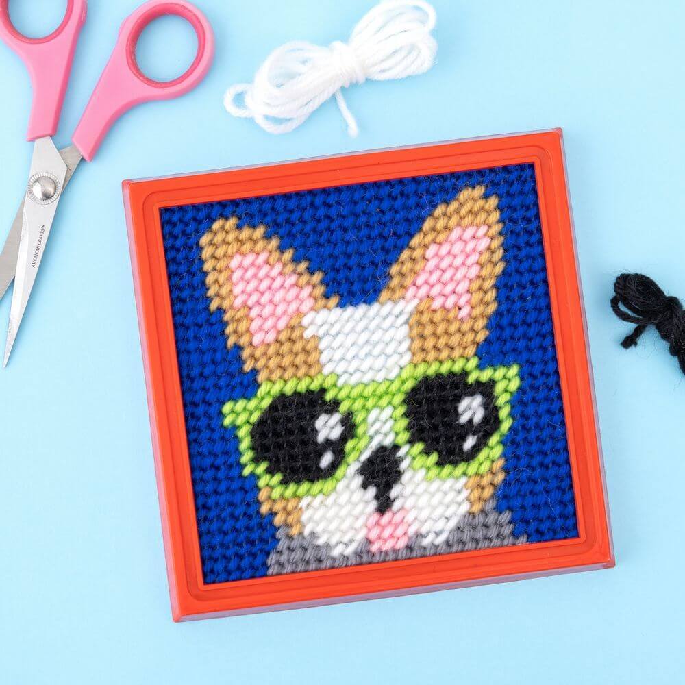 Dog -Learn 2 Sew Needlpnt