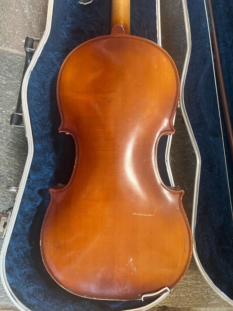 Violin with case and bow, full size.