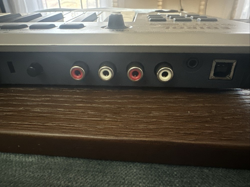 Edirol PCR-1 USB Audio Interface/ Midi Keyboard Controller Silver 24 Bit 96 kHz