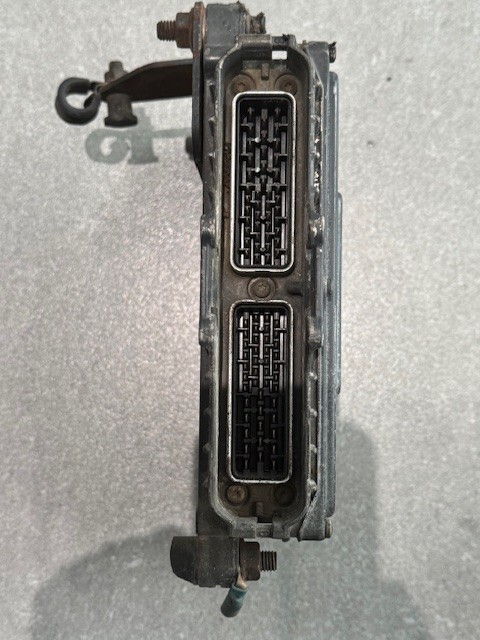 OEM 2004 Mack AMI Diesel Engine Control Module ECM ECM 12MS530M