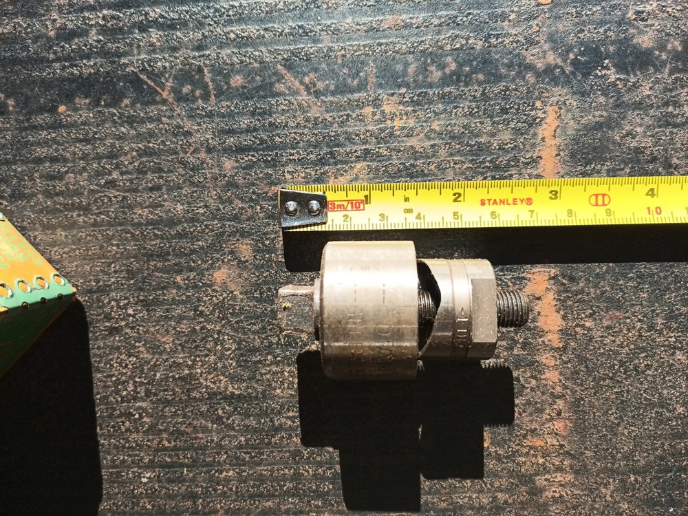 Greenlee #730 Radio Chassis Punch