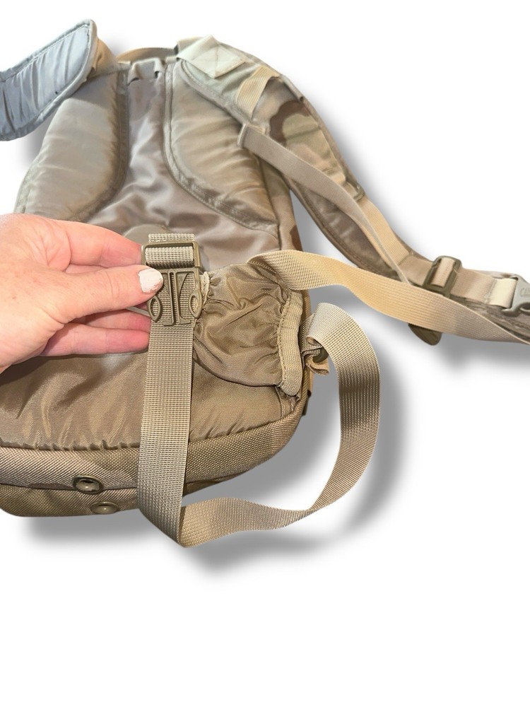 CamelBak Maximum Gear MULE Backpack Desert Camo Tactical Hydration Pack