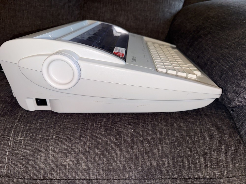 brother gx-6750 electronic typewriter