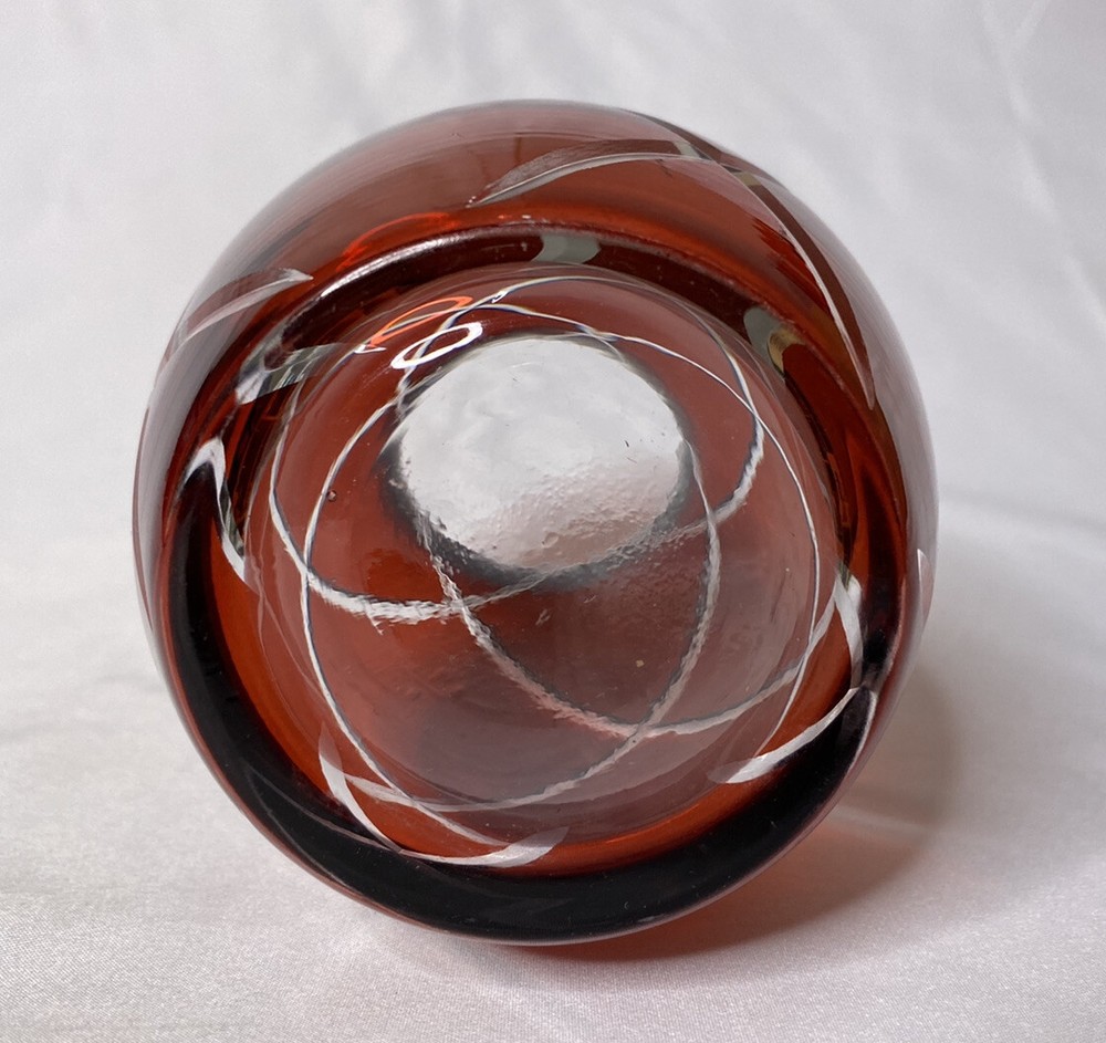 Red Diamond Clear Cut Glass Vase 6-1/2”