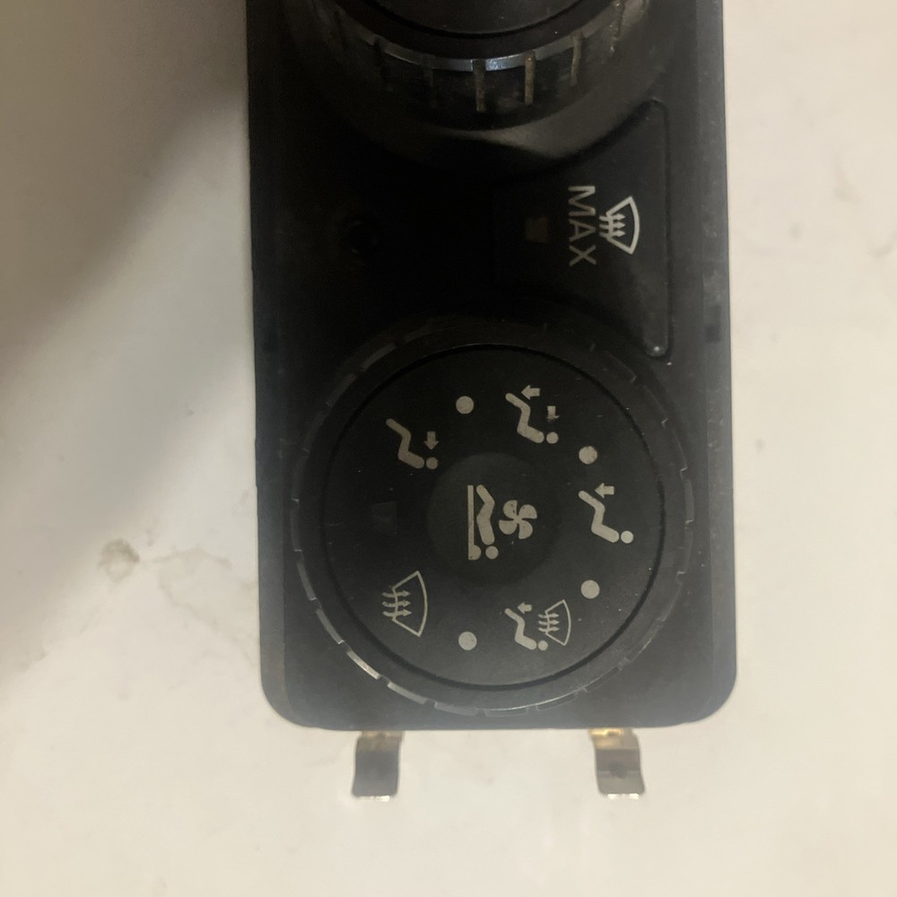 F21-1028-2241 KENWORTH T680 TEMPERATURE CONTROL