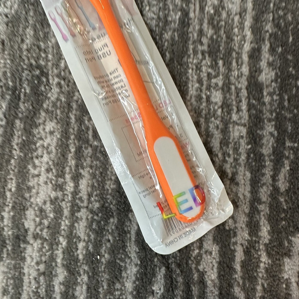 Flexible USB LED Light Lamp Orange Computer Study Reading Notebook Laptop PC New