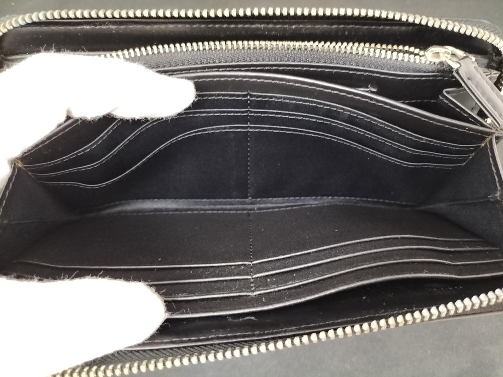 Calvin Klein - Round Zip Long Wallet