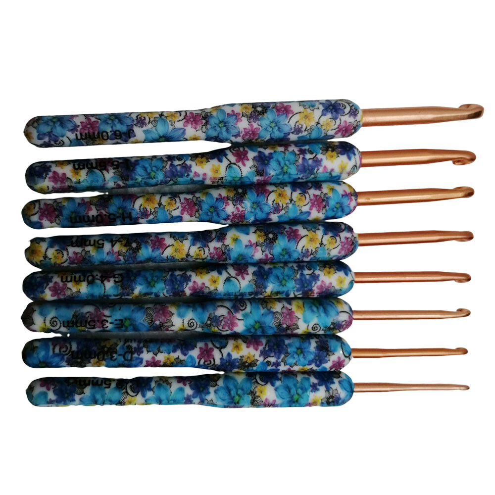 Crochet Hooks Set Needles 8pcs Blue Crafts Sewing Knitting Hooks Tool TPR Grip