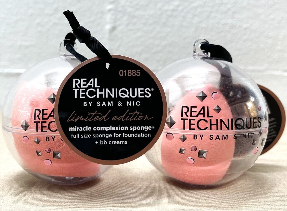 2 Real Techniques Miracle Complexion 3in1 blending Makeup Foundation bb Sponge