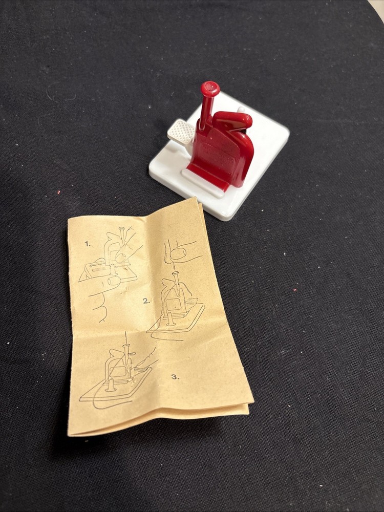 Vintage Witch Automatic Needle Threader w/ lnstructions Made in West Germany