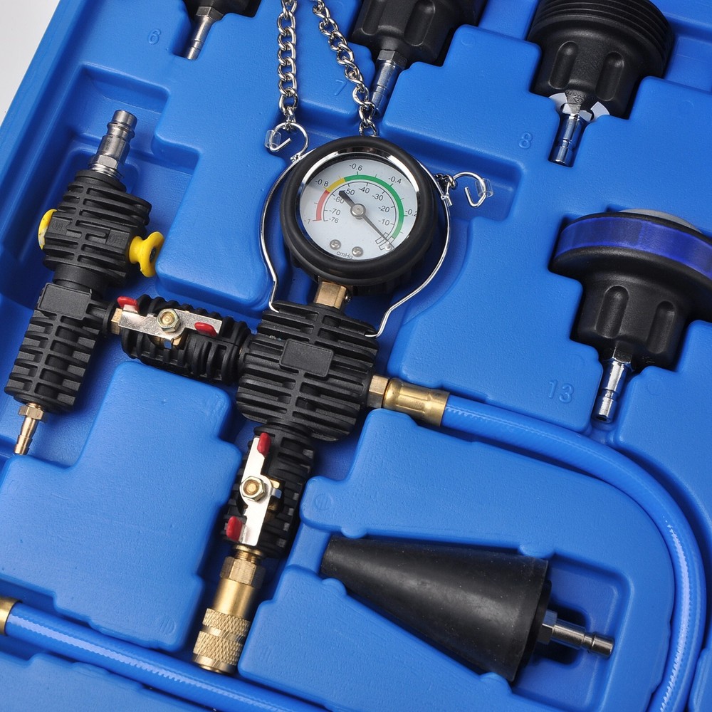 0~2.5 Bar Cooling System Pressure Tester Set Leak Detector &Coolant Change Tool