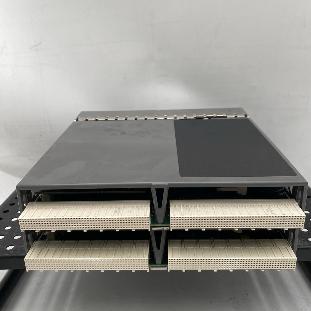 LOT OF 2 HP STORAGEWORKS MODULAR SMART ARRAY 1000