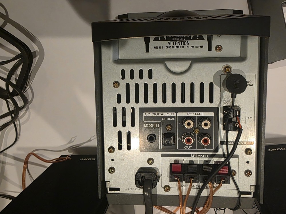 Sony CMT-EX22 Compact Componant System. Tested And Works Excellent.