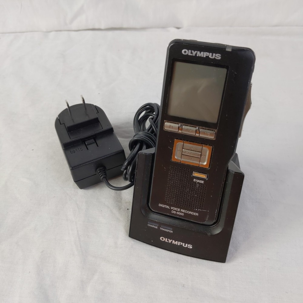 Olympus DS-5000 Digital Voice Recorder Black with Charger