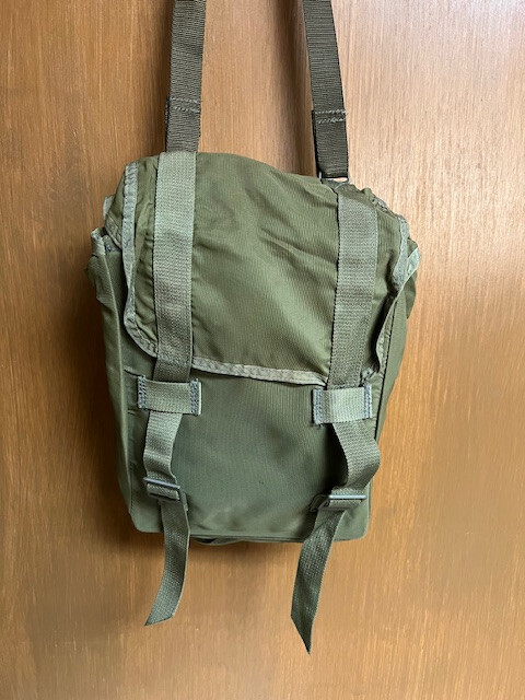 Czech M85 Paratrooper Shoulder Bag