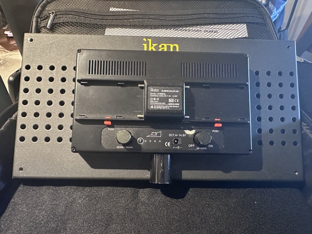 Ikan Multi-K Adjustable-Color Continuous Light Panel - Near-Mint