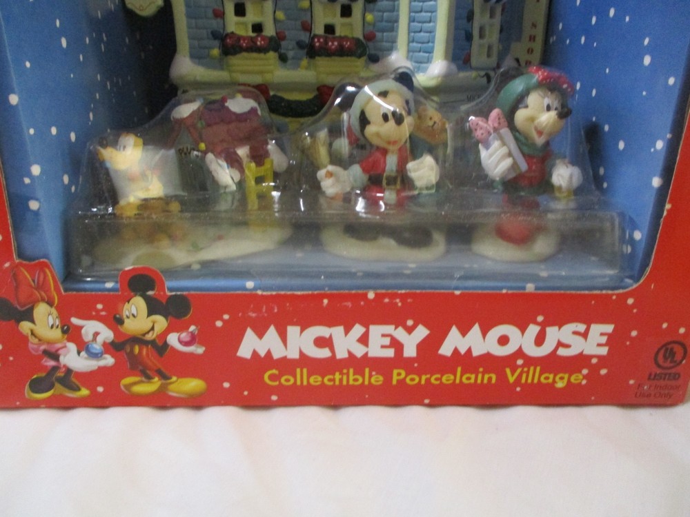 MICKEY MOUSE PORCELAIN BUILDING AND FIGURES