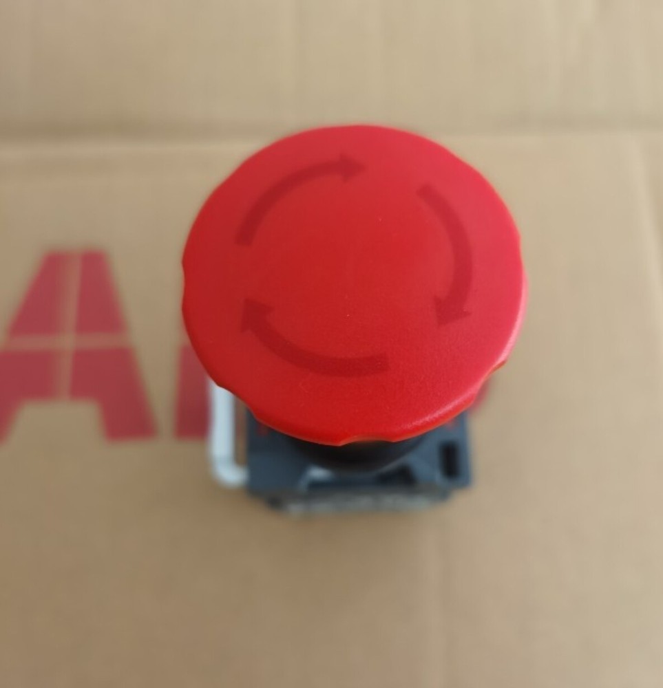 ABB Emergency Stop Switch MPET4-40R-12 Rotary Release