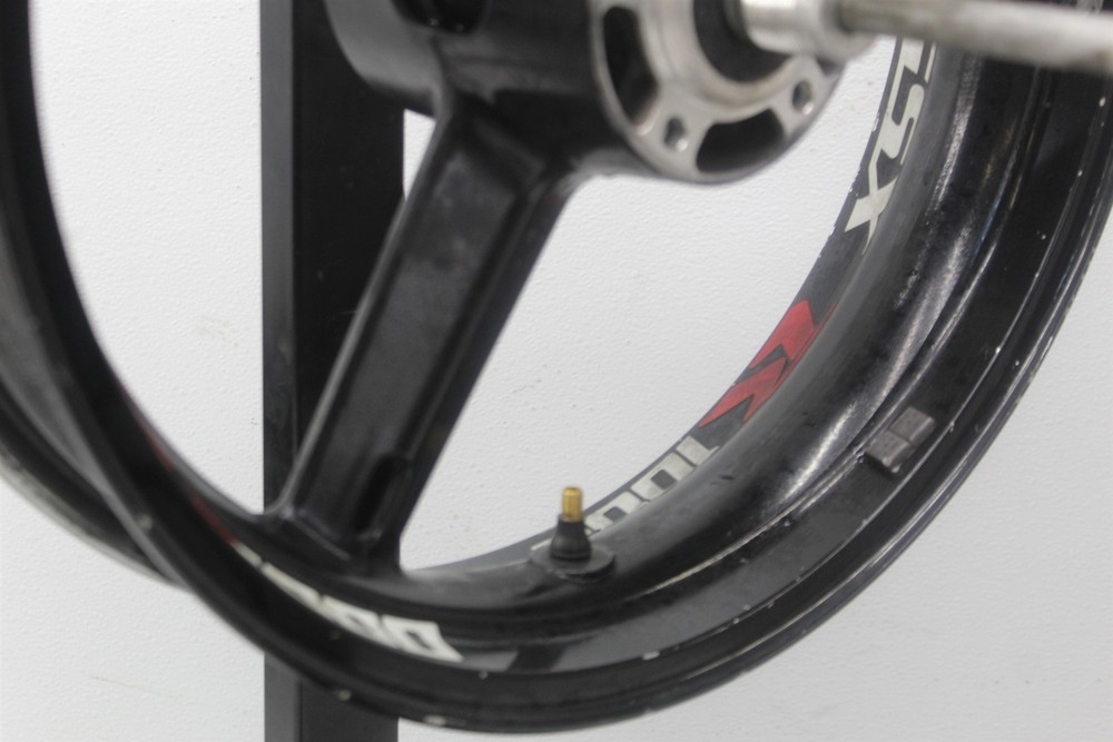 03-04 SUZUKI GSXR1000 FRONT WHEEL RIM (SEE DESCP)