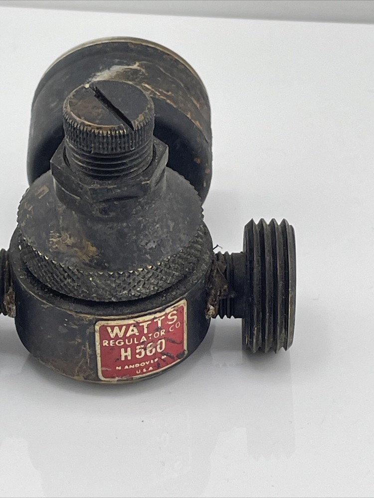 WATTS 1/4 H 560 MINI WATER PRESSURE REGULATOR - Untested As-Is (Brass w/ Gauge)