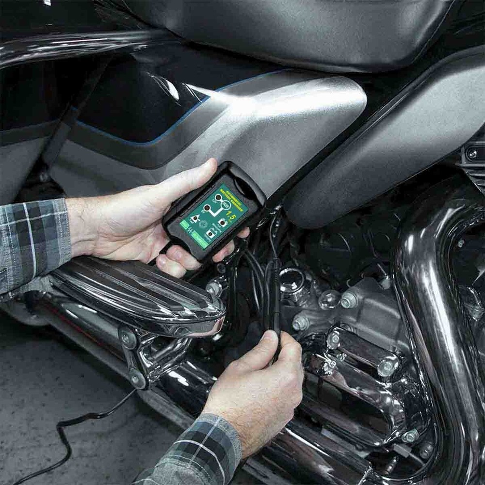 12V 1.5A Smart Battery Charger with Auto-Stop Feature, Trickle Charging, US Plug