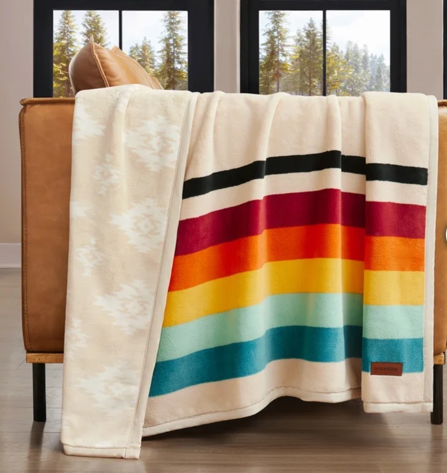 Pendleton Reversible Plush Throw, Mount Foraker 50x70in 100% Polyester, Soft NEW