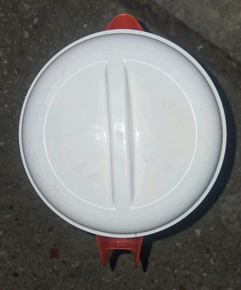 McNess Country Store. Plastic Pitcher And 4 Plastic Cups