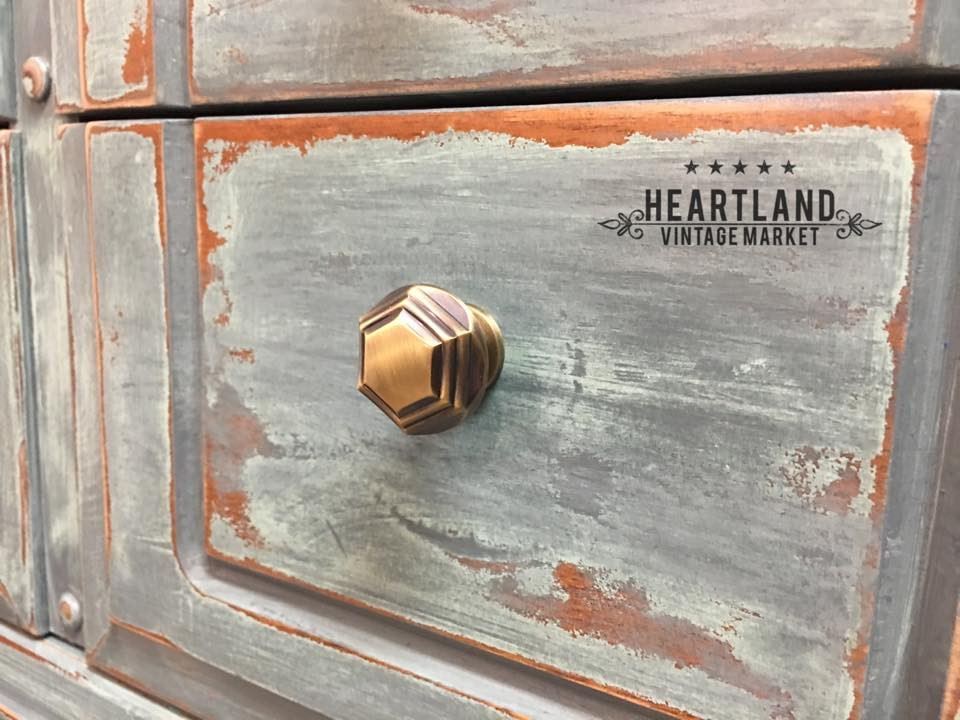 3-3/4" Bail Drop Pull Bronzed Antique