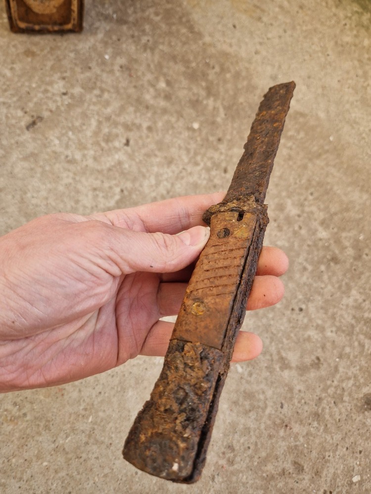 WW2 German Item Parts From Bunker