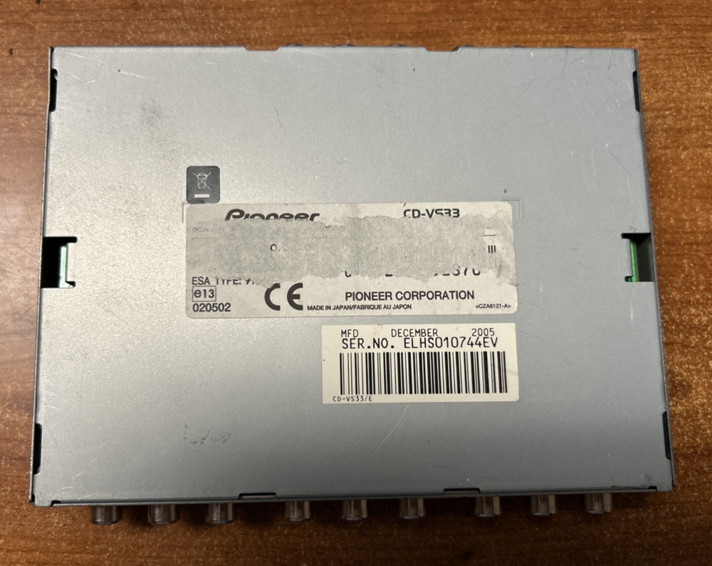 Pioneer CD-VS33 Audio Video Switcher Selector