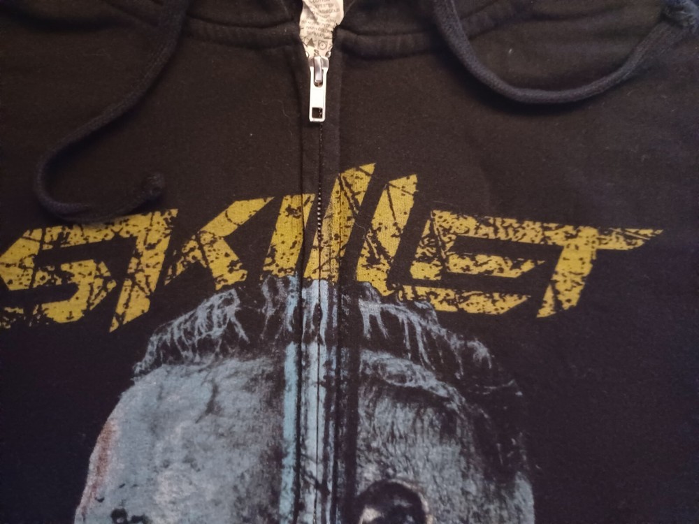 SKILLET Small Zip Hoodie Sweatshirt