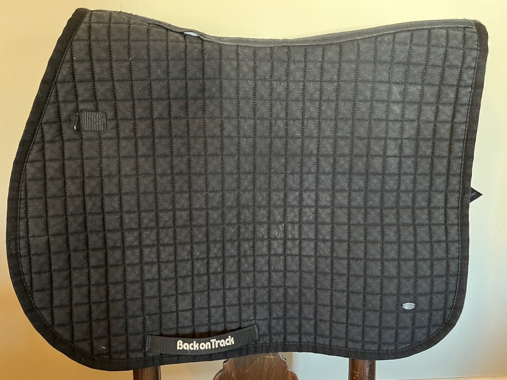back on track H/J saddle pad