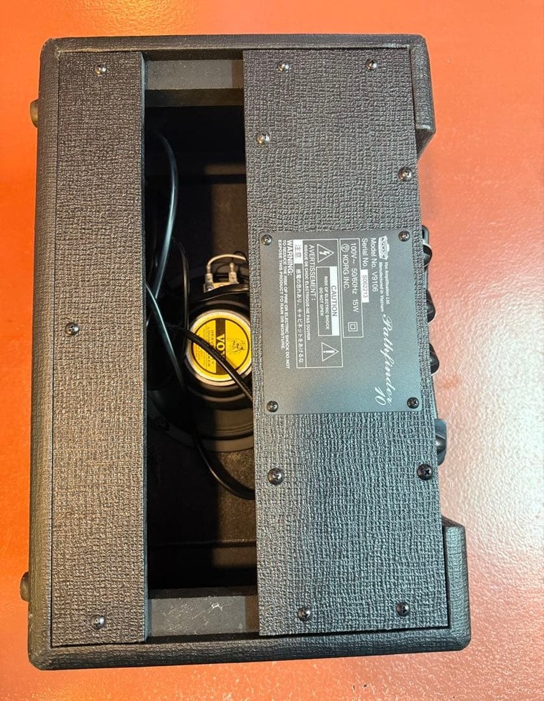 Fernandes electric guitar gradation blue