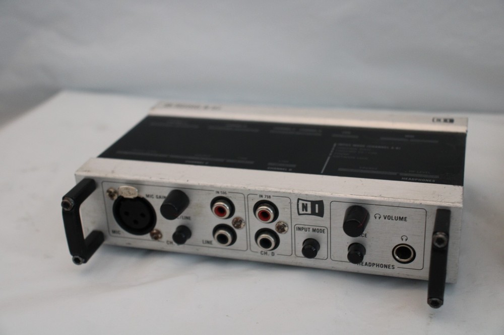 Native Instruments Audio 8 DJ Audio/MIDI Interface 4 Ch USB CABLE "TESTED WORK