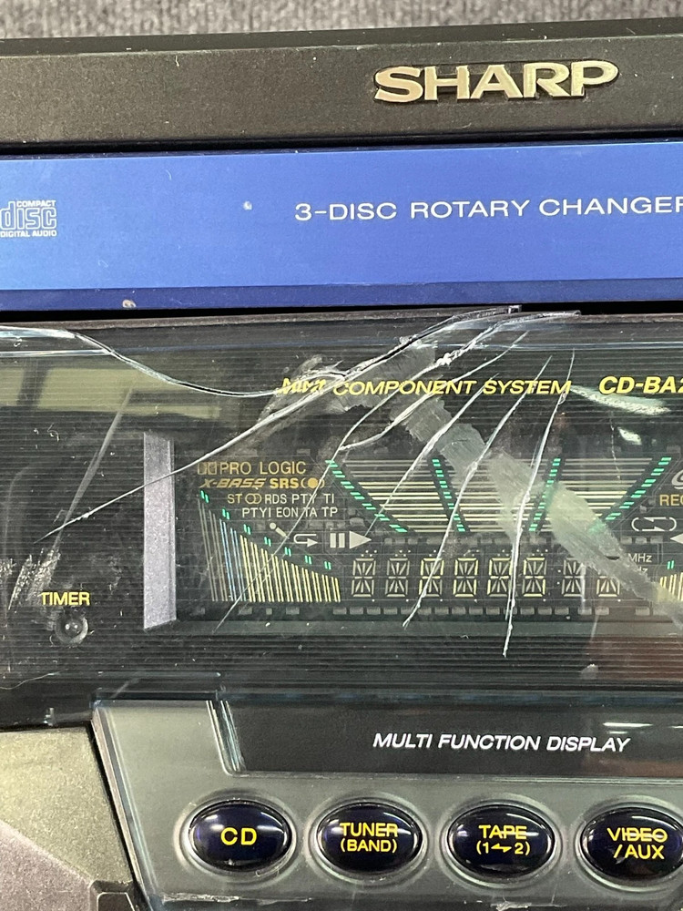 Sharp CD-BA2600 Best Mini Component AM / FM System 3-Disc Changer + Dual Cassett